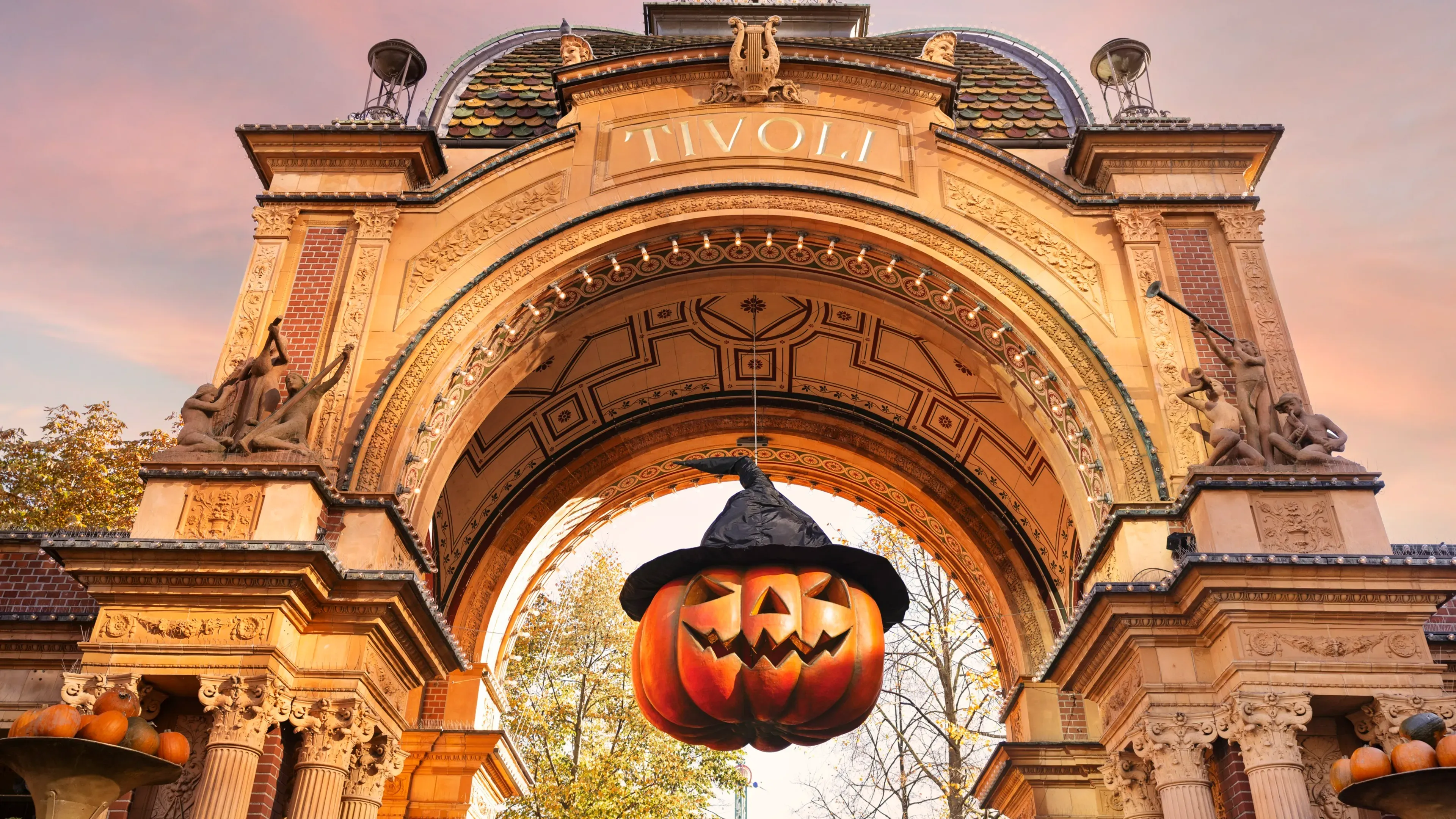 Tivoli gardens halloween