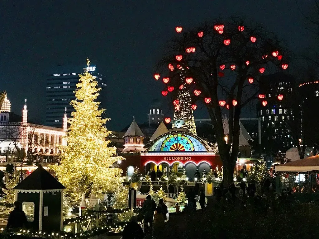 Festive Lights: Tivoli’s Seasonal Glow